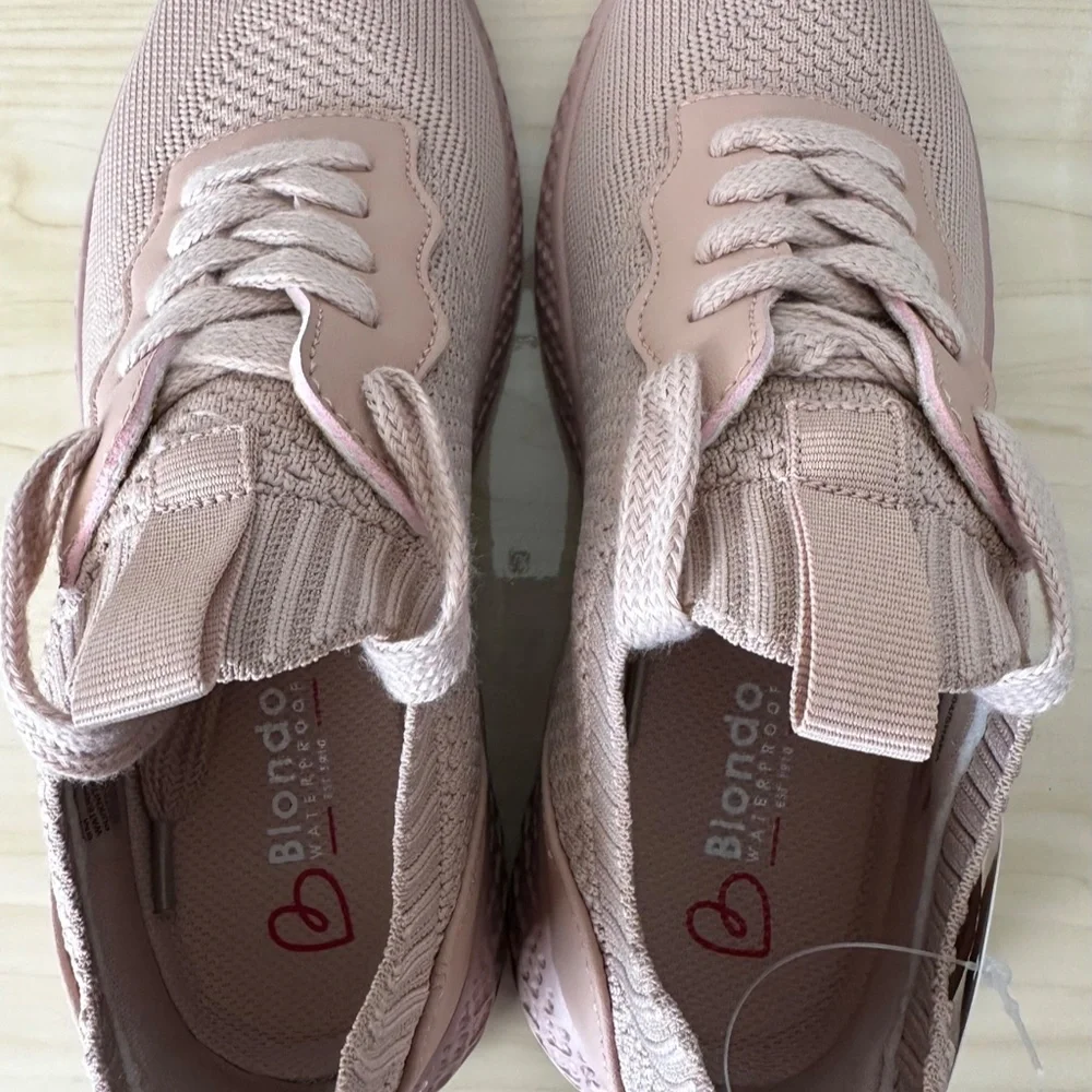 Blondo Women's Shara Waterproof Blush Sneaker Size 5.5 - Picture 8 of 9